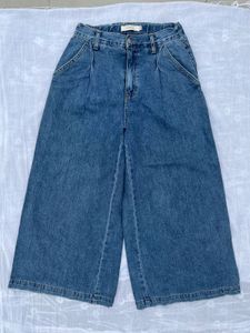 Wide Leg Cropped Jeans