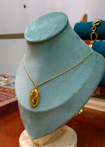 18k- Gold Plated Sun Pendant Necklace.