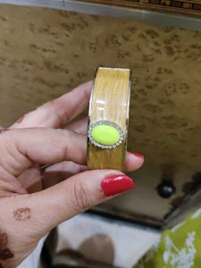 singale braclet for female