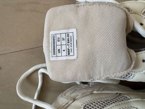 Stylish Zudio Sneakers