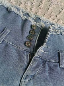 Combo Of Blue Denim Jeans And Cute T Shirt For Gir
