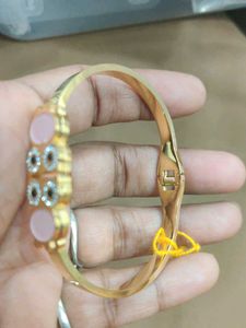 Anti Tarnish Owl Shape Openable Gold Bracelet
