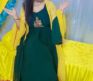 Designer Haldi &amp; Mahndi Lahga With Sharg ❤️