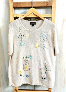 Floral Embroidered sweater size-40