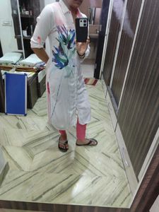 Kurta ( Branded N  Collared, Buttoned )