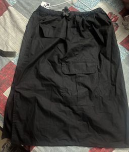 ZUDIO BLACK PARASHOOT SKIRT