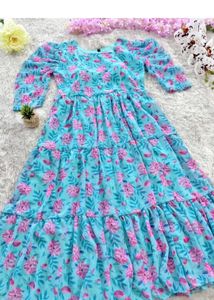 New Unused Floral Print Midi Dress