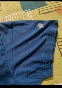 Blue T-Shirt Nd Black Jersey
