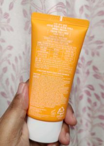 A&#39;pieu Pure Block Daily Sun Cream