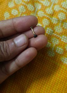 Gold Nose Pin