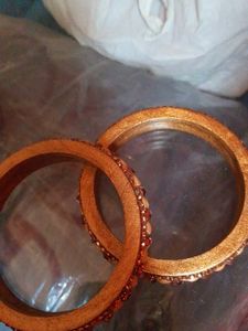 Gold Tone Bangle Set