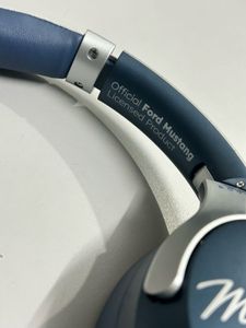 GoBoult Mustang Headphones