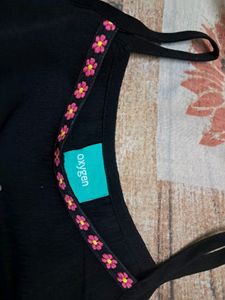 Black Flarred Top