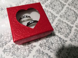 Couple Rings Set For Valentine&#39;s Day Gift
