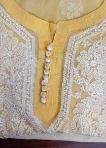 🌼Sunshine Yellow Chikankari Embroidered Kurti🌼