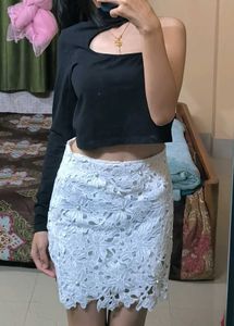 H&M | ONE SHOULD OFF TOP |