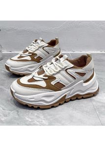 chunky sneakers ⭐️🤎
