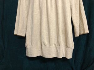 Old Navy Cream Long Sleeve Top
