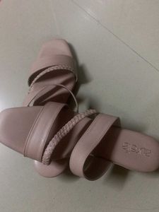 Stylish Pink Flats