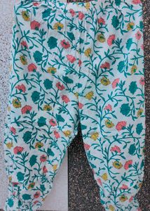 Kurta Set With Balloon Sleeves And Pathani Salwar