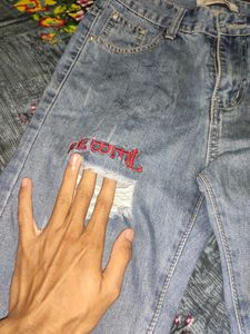 Men&#39;s 🥰jeans Good Conditions Bus Piche Ka Print Thoda Iron Se Miss Hua H Baki Jeans New H Waist Size_28se29😇