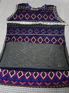 Patterned Sleeveless Tunic Top