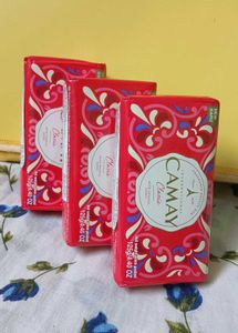 Camay Classic Soap Bars (3 pack)