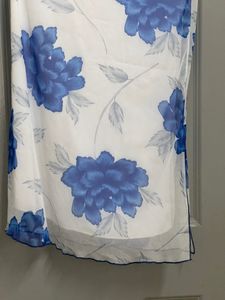 A Straight Fitted Skirt Fits XS To S