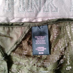 4 Vs Brief