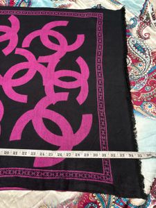 Chanel soft smooth semi winter scarf