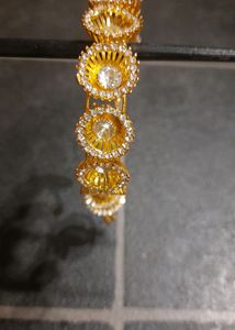 Fancy Braclet In Golden Colour ✨️