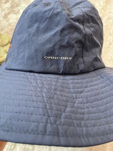 Columbia Hat Omni heat for trekking