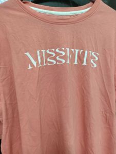 Peach &#39;Misfits&#39; Graphic Tee/ t shirt