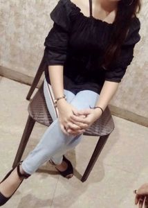 STYLISH Black Top❣️🔥