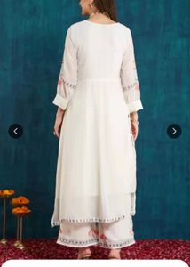 Embroidered White Salwar Kameez Set