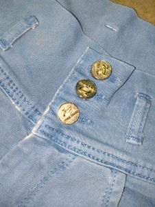 Stylish Blue Denim Skinny Jeans for Women