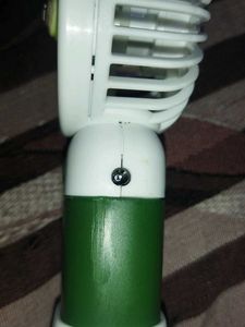 MINI HANDHELD FAN