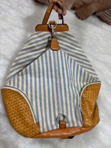 ₹699 each Beaba Handbag and gleax backpack