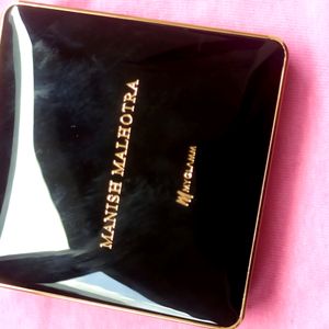 Manish Malhotra Pallte Soiree