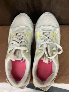 Redtape Sneakers