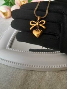 Bow Knot Heart Necklace (Anti Tarnish)
