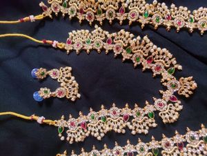 Elegant Indian Jewelry Set
