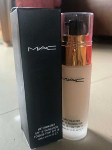 MAC Matchmaster Foundation SPF 15