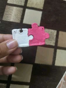 Heart Puzzle Keychain Set 🩷🤍