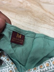 Beautiful And Comfortable Suit Set
