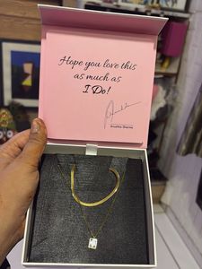 GIVA Jewellery Set