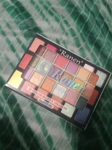 Ramen 18 Color Eyeshadow