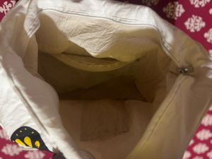Mumuso Tote Zipper Bag