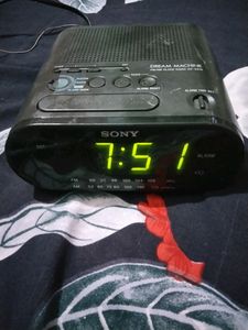 Sony Fm And Alarm Clock