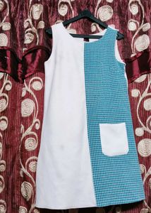 Houndstooth Color Block Top
